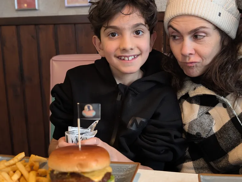 Yascha und Bine im Diner